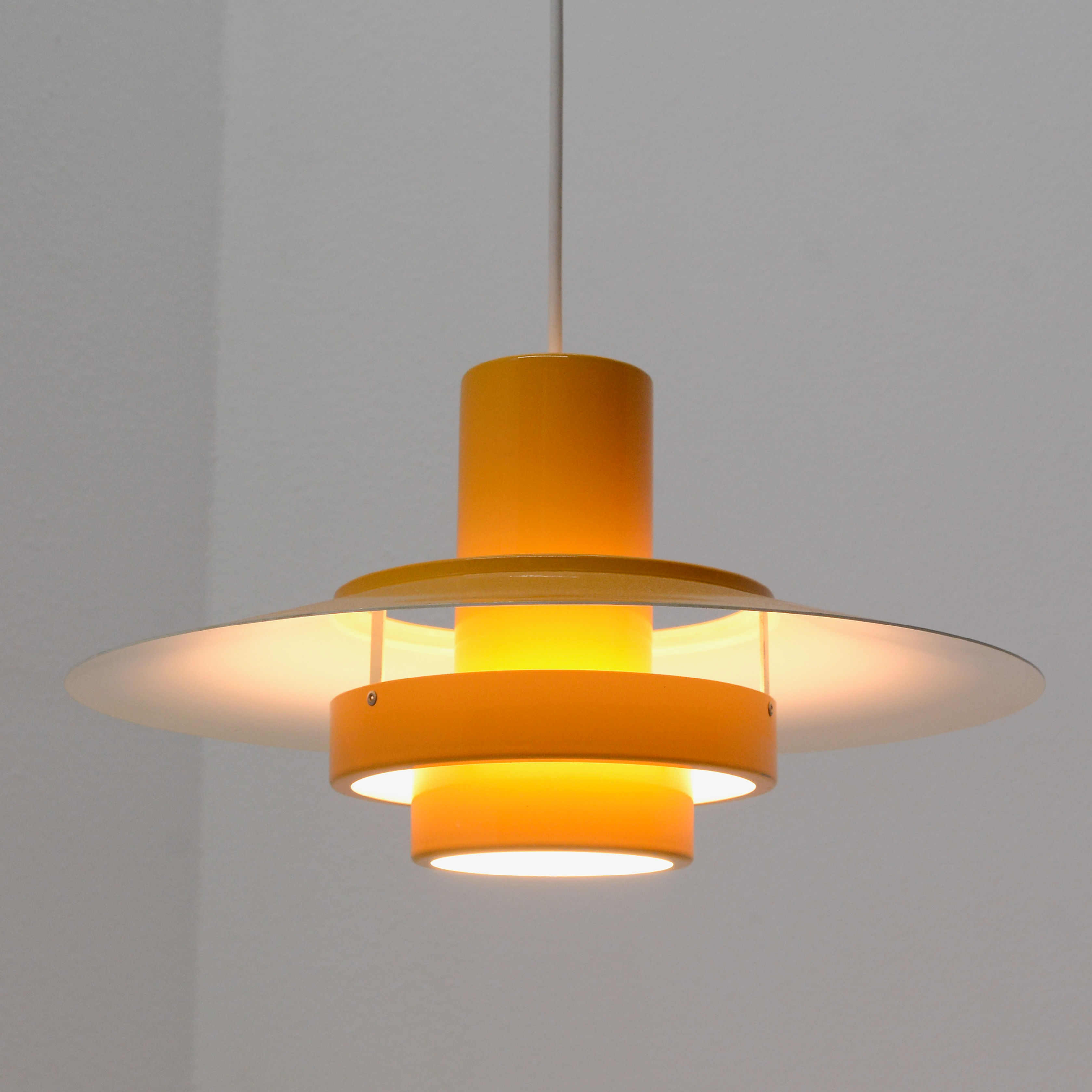 "Falcon" Pendant Lamp - Andreas Hansen, Fog & Mørup, c. 1969