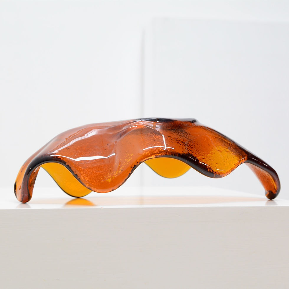 Thumbnail: Large Freeform Amoeba Dish (model 633)  - Wayne Husted, Blenko, USA, c. 1963