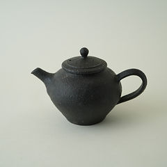 中国古玩陳恵紅作家煎茶道具梨形急須 茶器 証明書付き 中国古玩陳恵紅作家煎茶道具梨形急須 茶器 証明書付き