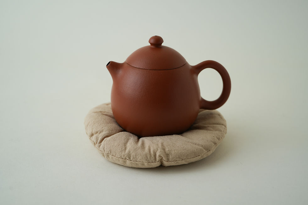 サムネイル： 【季の雲オリジナル】茶壺敷き・茶杯敷き・綿入り・黒茶染め　(T-SYN20/21）