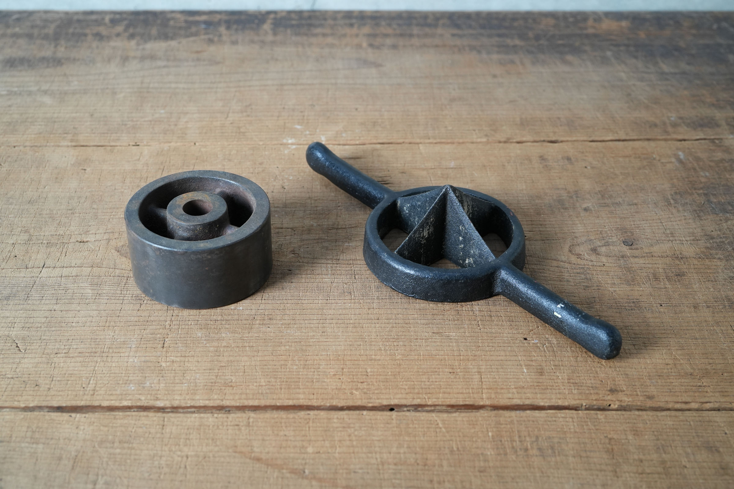 【古道具】鉄の塊・竹を割る道具 1210/1211