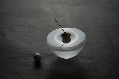 荒川尚也　ガラスの池　香立て　ゴールド 荒川尚也 ガラスの池（金の香立付き） - queen and the chair