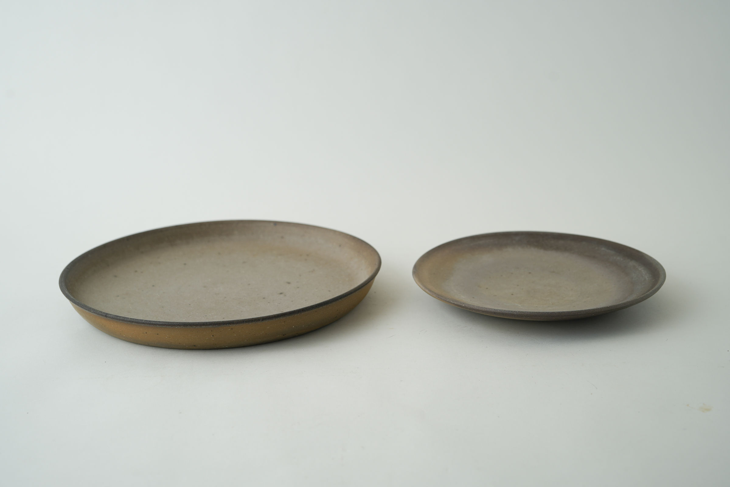 【内田茉里】焼き締め皿24cm/18cm UC1-1/35