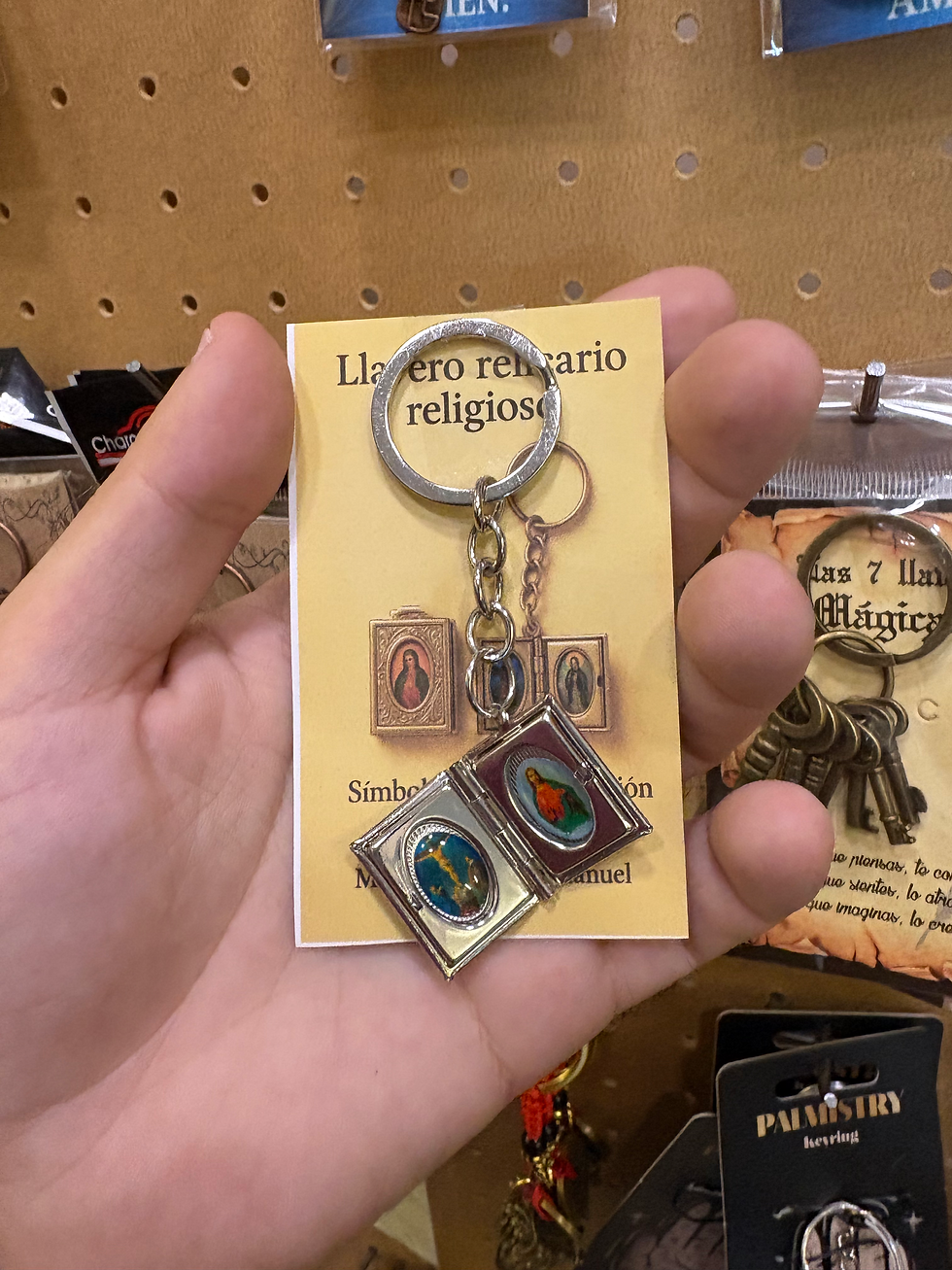 LLAVERO LIBRO SAGRADO CORAZÓN