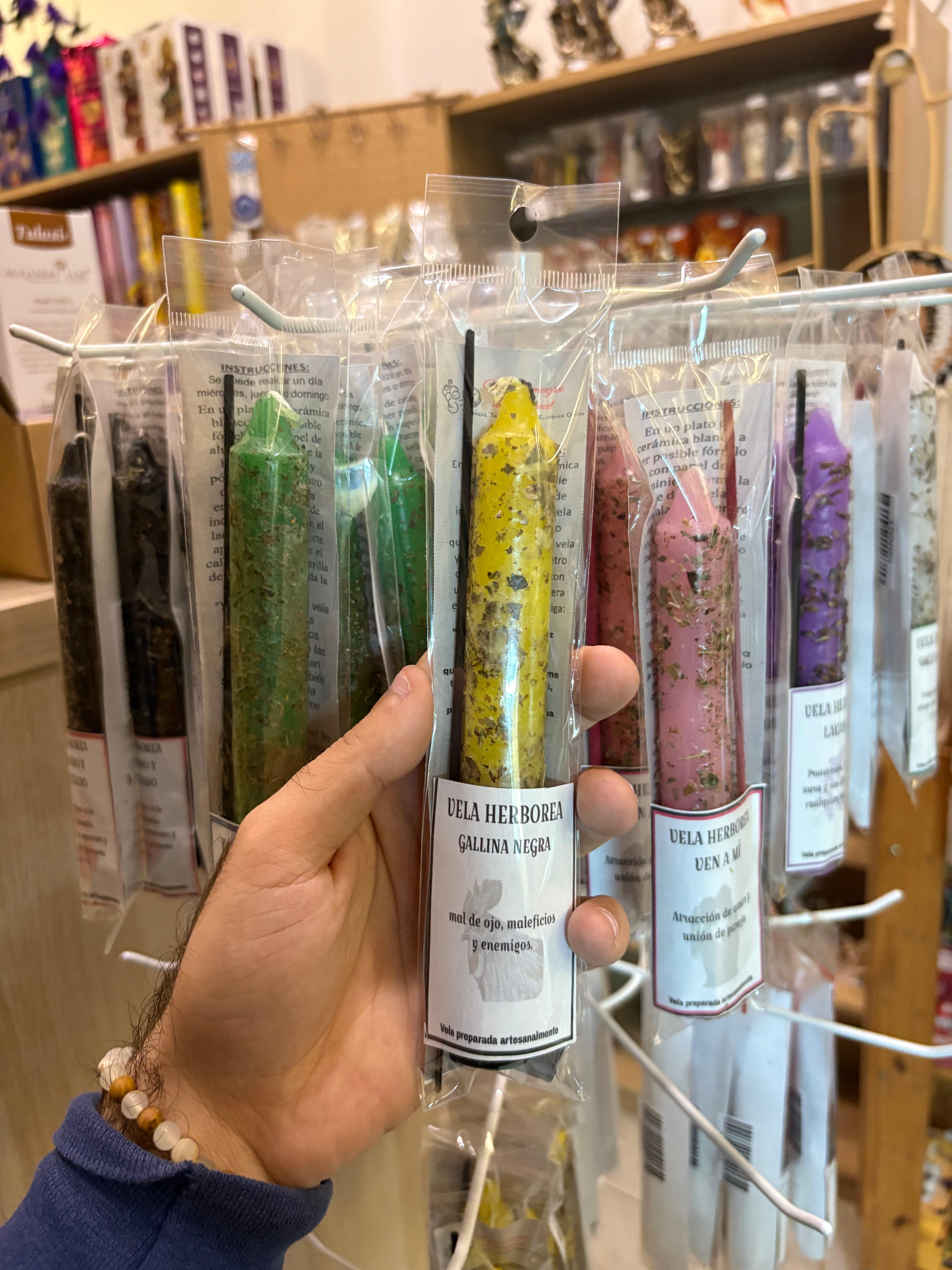 VELA HERBOREA GALLINA NEGRA