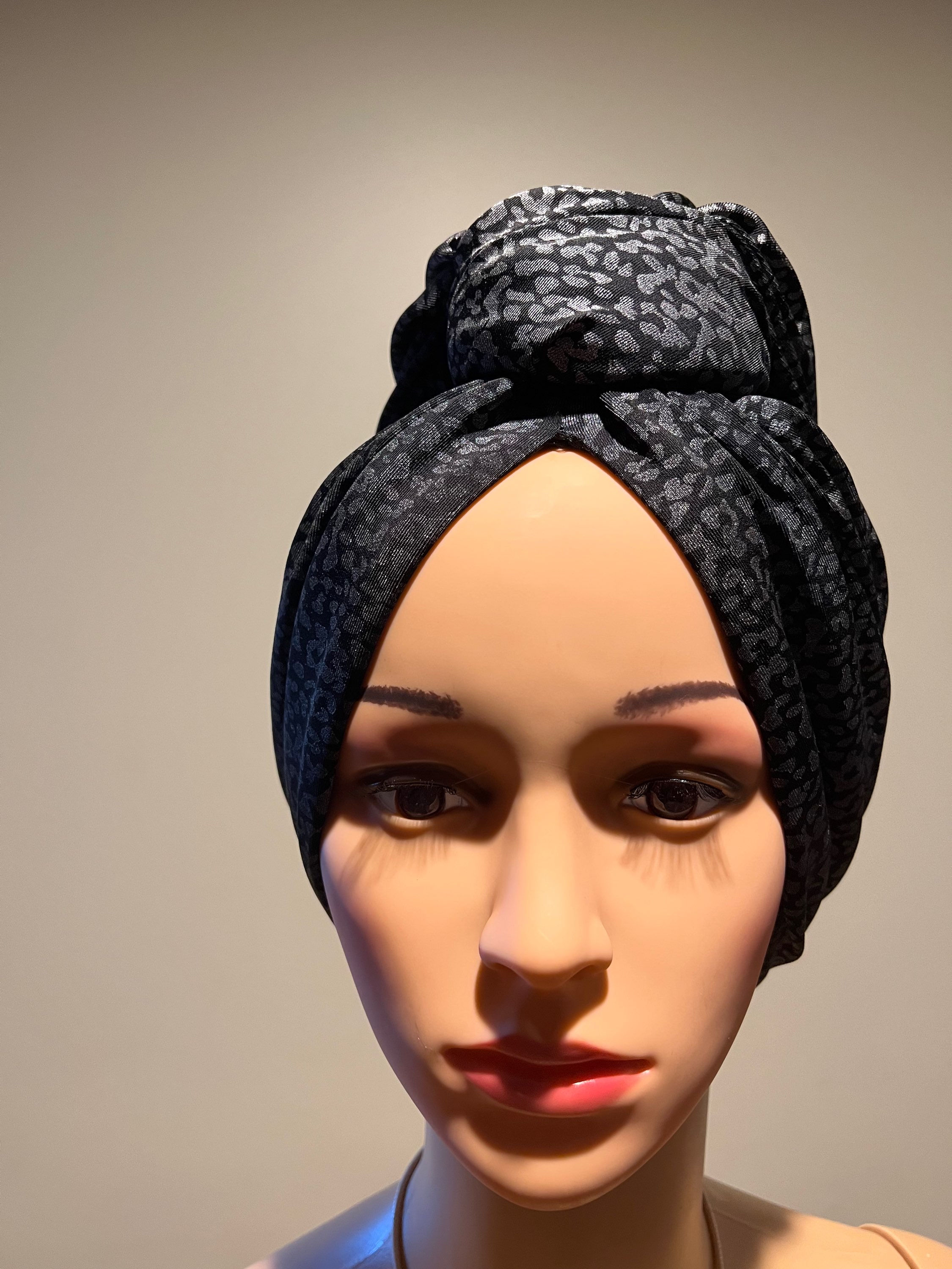 Handmade turban fully lined inside. made with luxury material. 