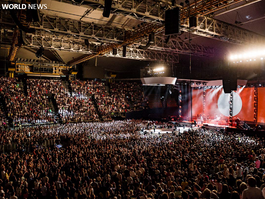 More than 220 GLP fixtures in use on Herbert Grönemeyer’s ‘Das ist los’ arena tour