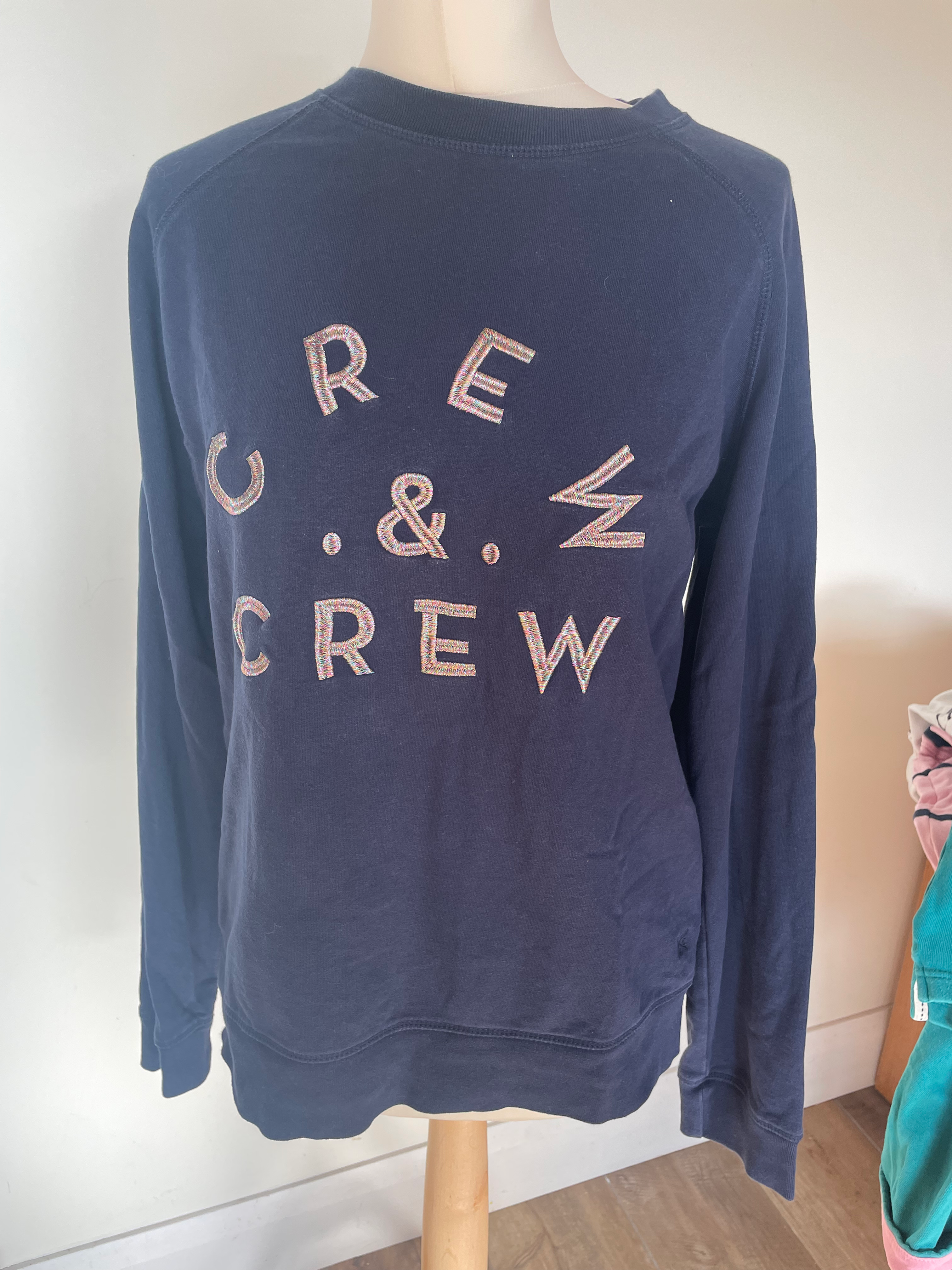 Crew clothing sweatshirt (UK14) 