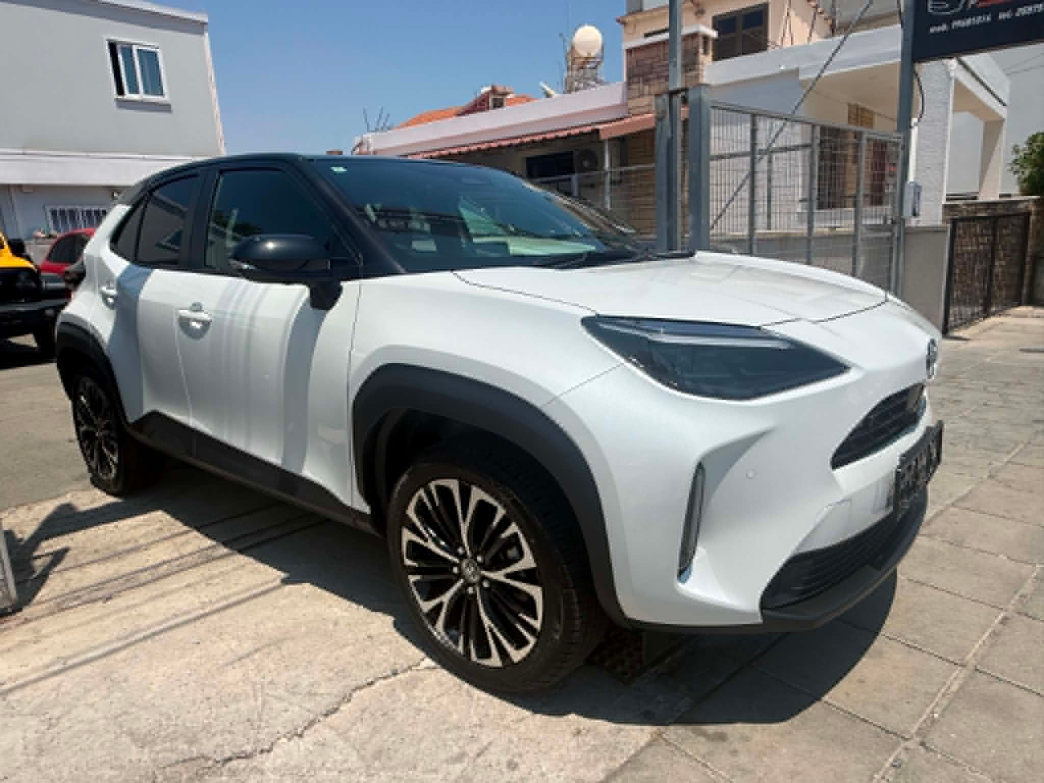 Toyota Yaris Cross 1,5L 2025