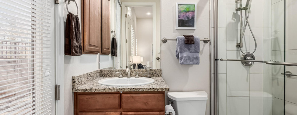 Aviano Desert Ridge 3 bedroom 3 bathroom home for sale.