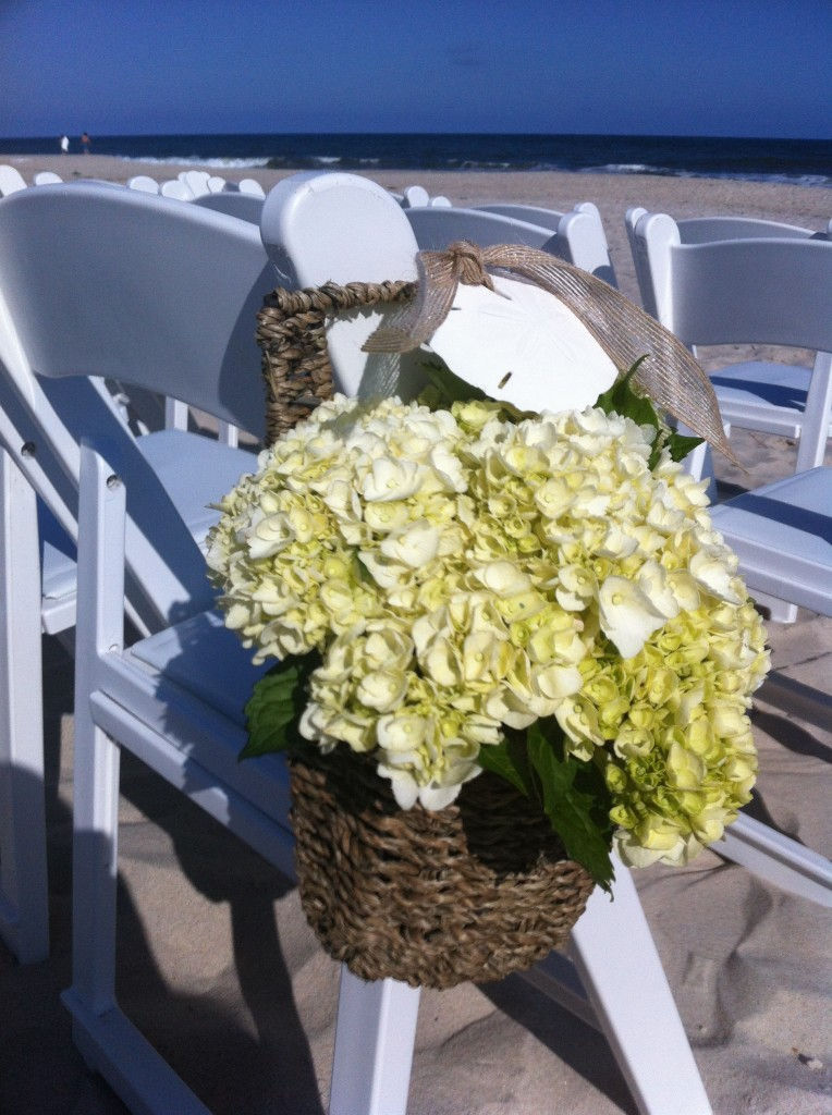 Flowers By Rori Hamptons North Fork Weddings and Special Occasion Florists Westhampton ceremony 7