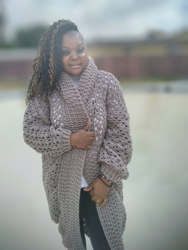 The Majestic Hooded Cardigan Pattern | 2Bossayknits