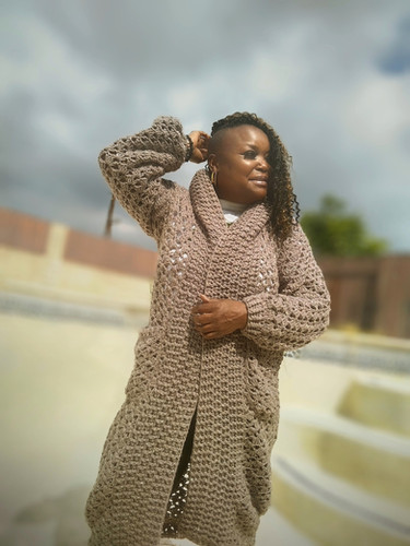 The Majestic Hooded Cardigan Pattern | 2Bossayknits