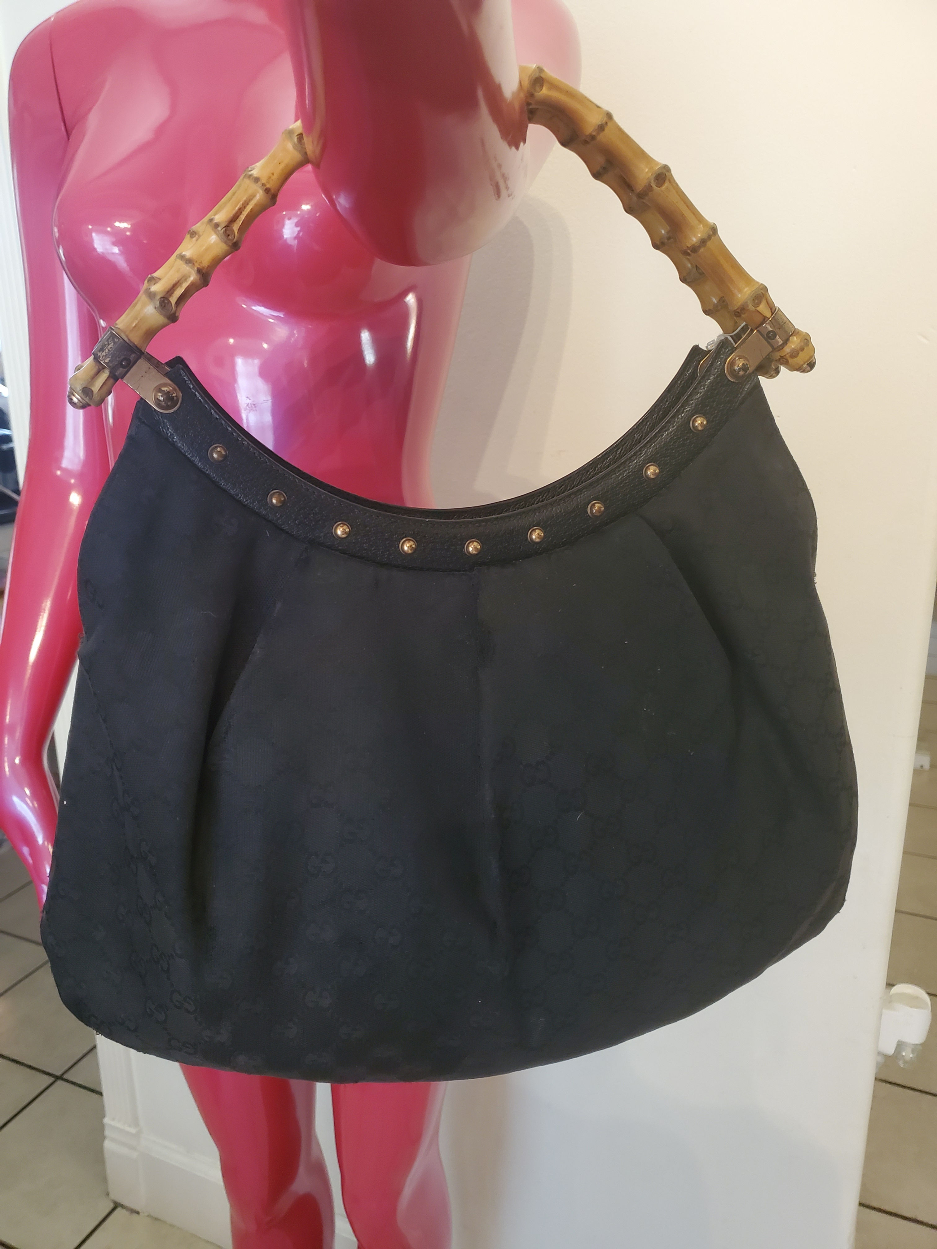 Authentic vintage bamble handle cloth Gucci purse