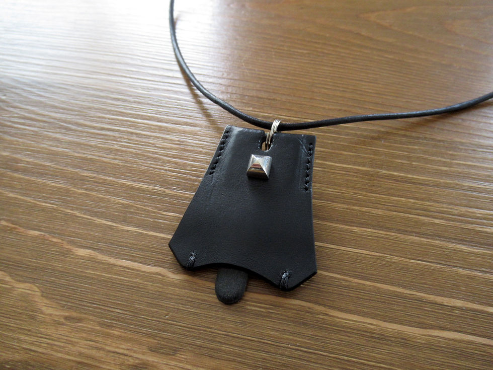 サムネイル： Neo Clochette / Hi-Square Studs