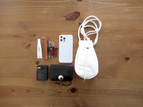 鹿革 巾着バッグ ディアスキン 吟面 | AZZWELL