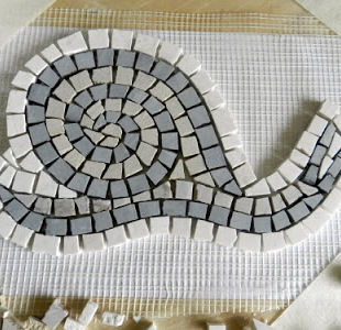Mosaic on a Mesh