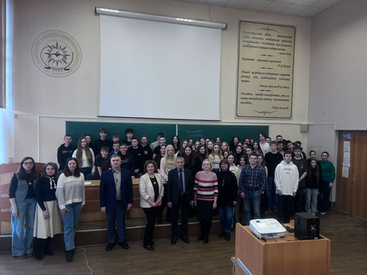 Студенти Львівського фахового коледжу транспортної інфраструктури НУ "Львівська політехніка " — учасники весняної школи "Фінансовий аналітик"!