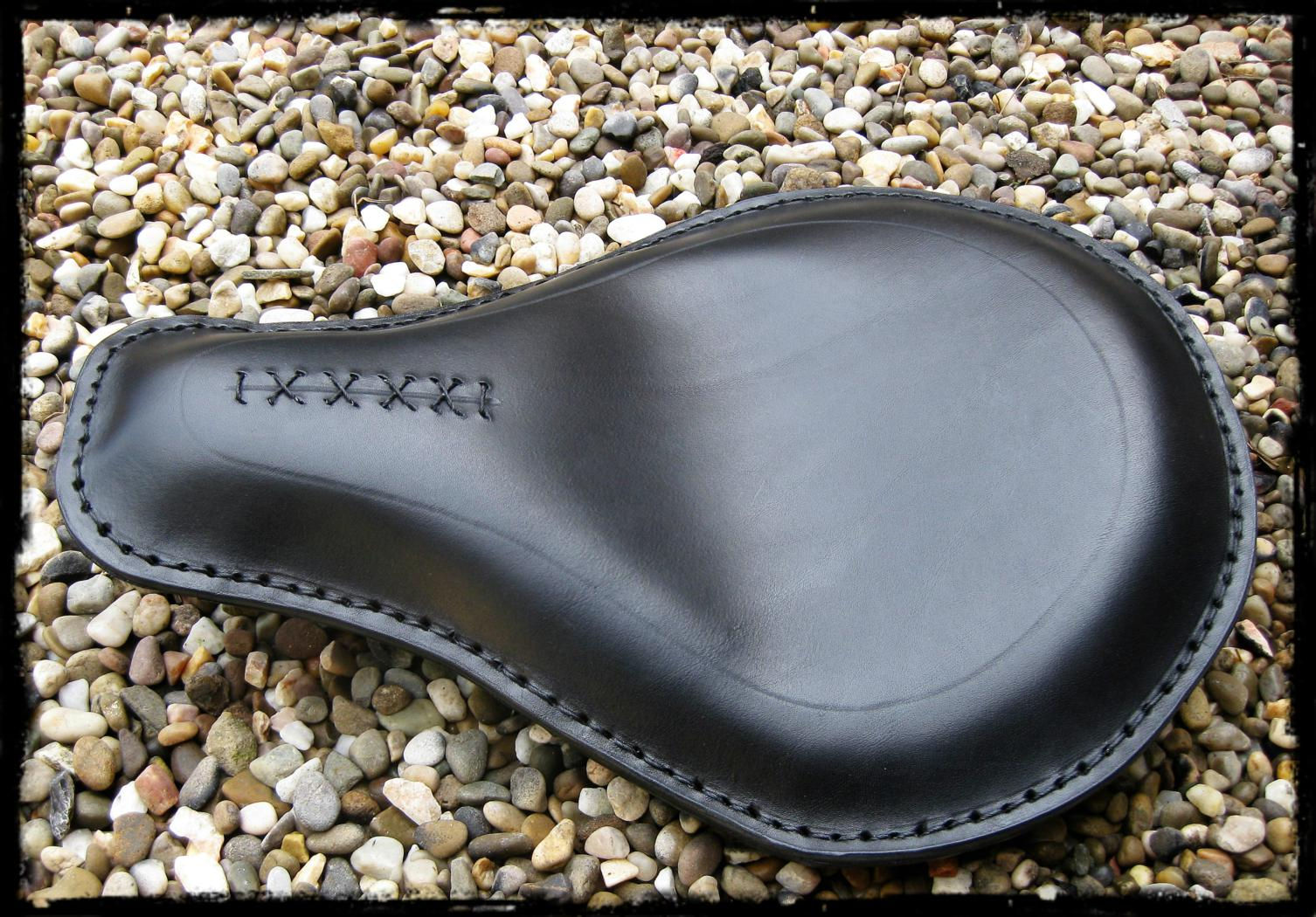 dhcustom blk stichshirt solo seat standard - universal