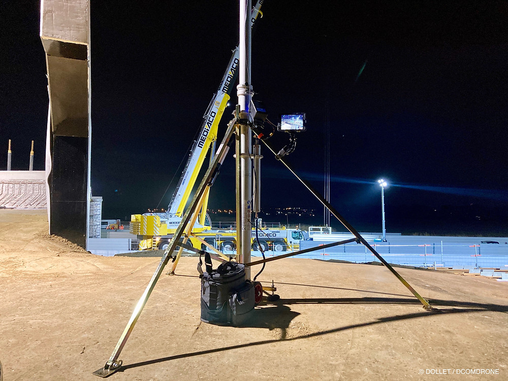 mât télescopique équipé d'un appareil photo pour des prises de vue à 12 metres de hauteur DCOMDRONE
