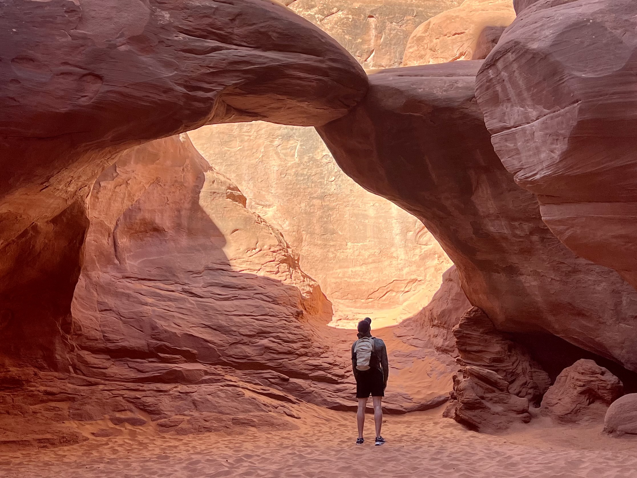 Sand Dune Arch     