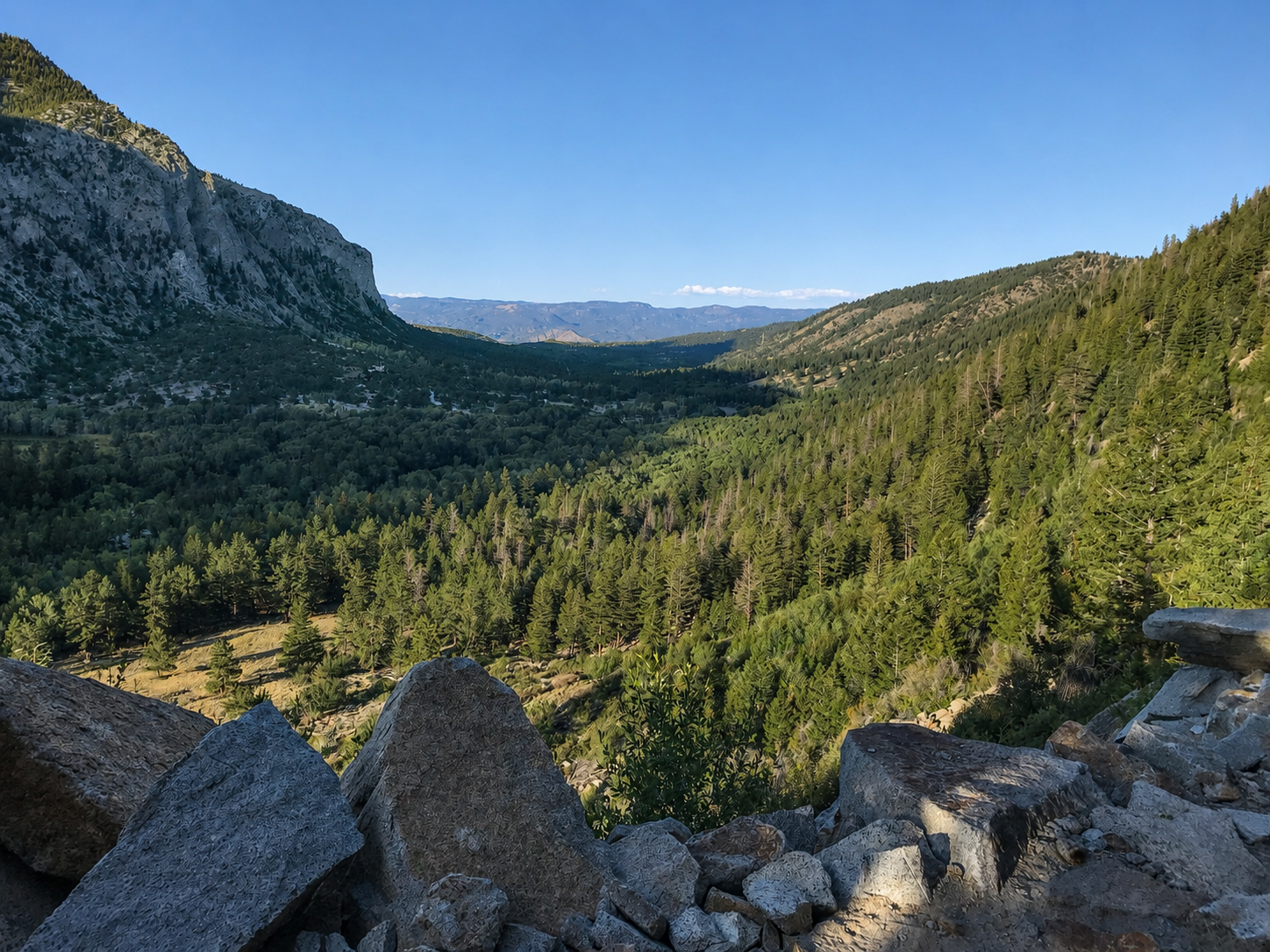 Chalk Creek Canyon 