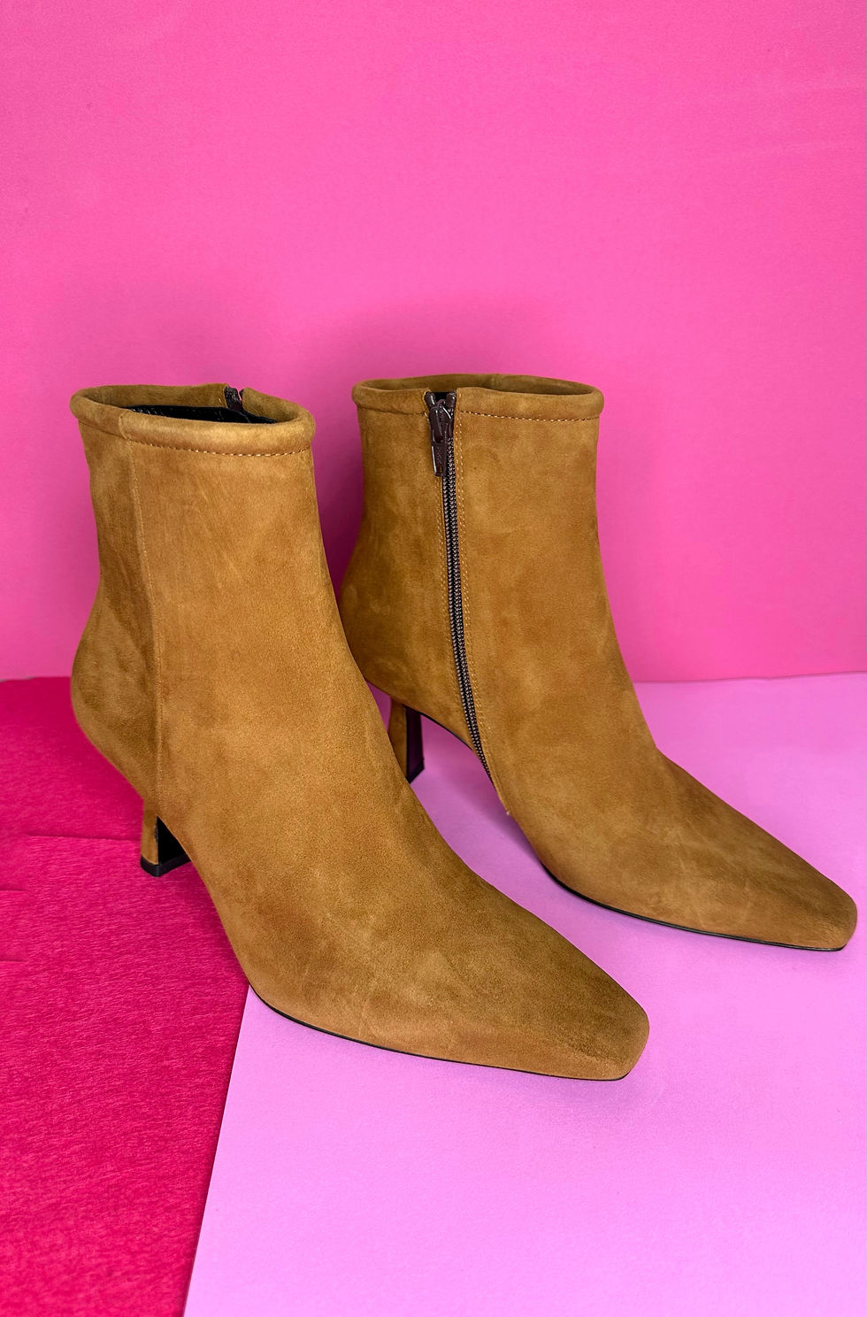 NOA Shoes Tronchetto con punta in pelle scamosciata mod. V601