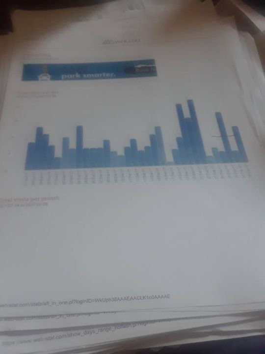 26167111_340390576369293_750674354696302