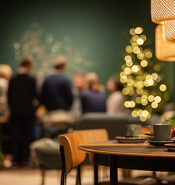 sarah_04402_dark_green_room_with_wooden_round_table_of_6_people_62e07393-83dc-4683-8f15-1b