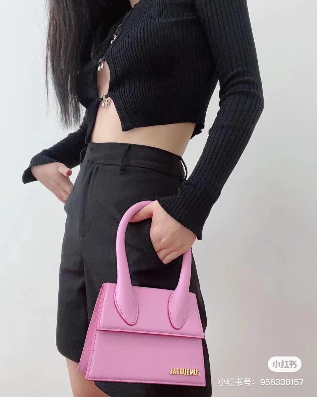 Jacquemus 粉色大號手柄包