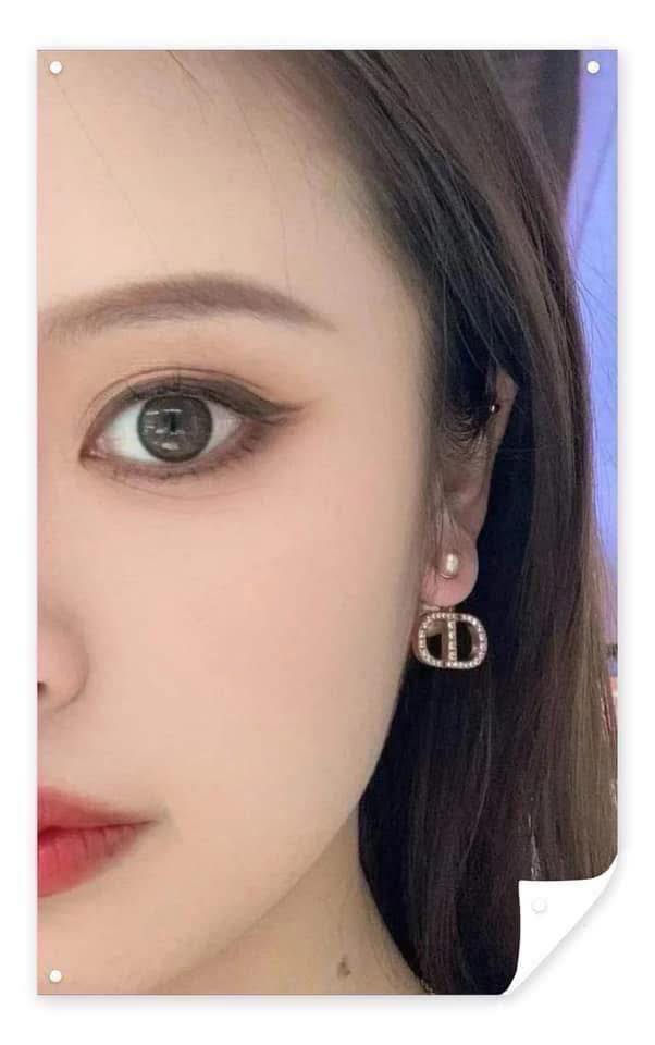 縮圖：DIOR  #Tribales 爆款珍珠水鑽耳釘