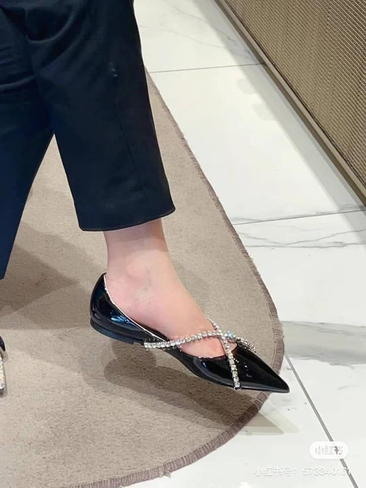 縮圖：JIMMY CHOO #GENEVIFLAT黑色漆皮水鑽鍊平底鞋
