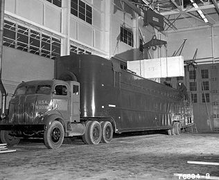 Ford COE Twin Flathead WW2 Trucks Willow Run Transport (5).jpg