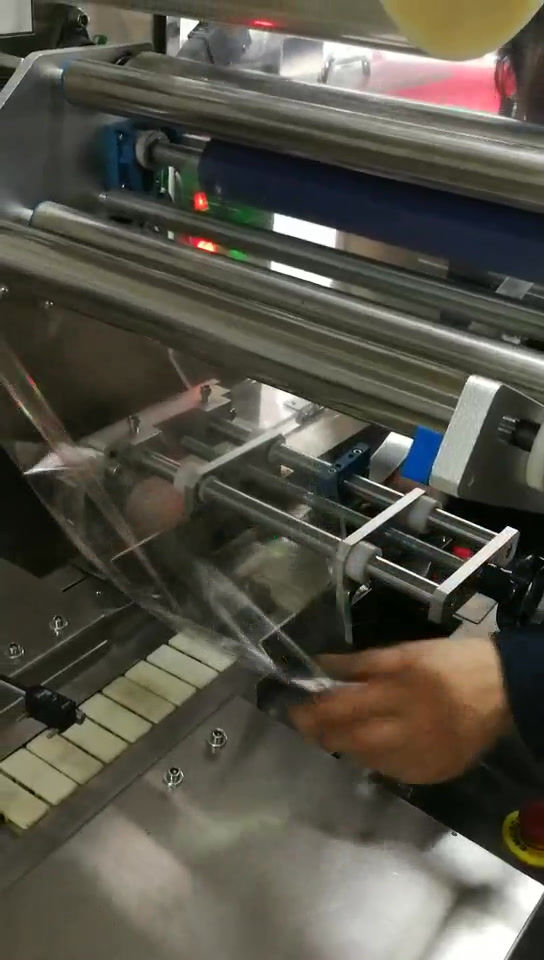 Thumbnail: Flow Wrap Packaging Machine w/ Printing
