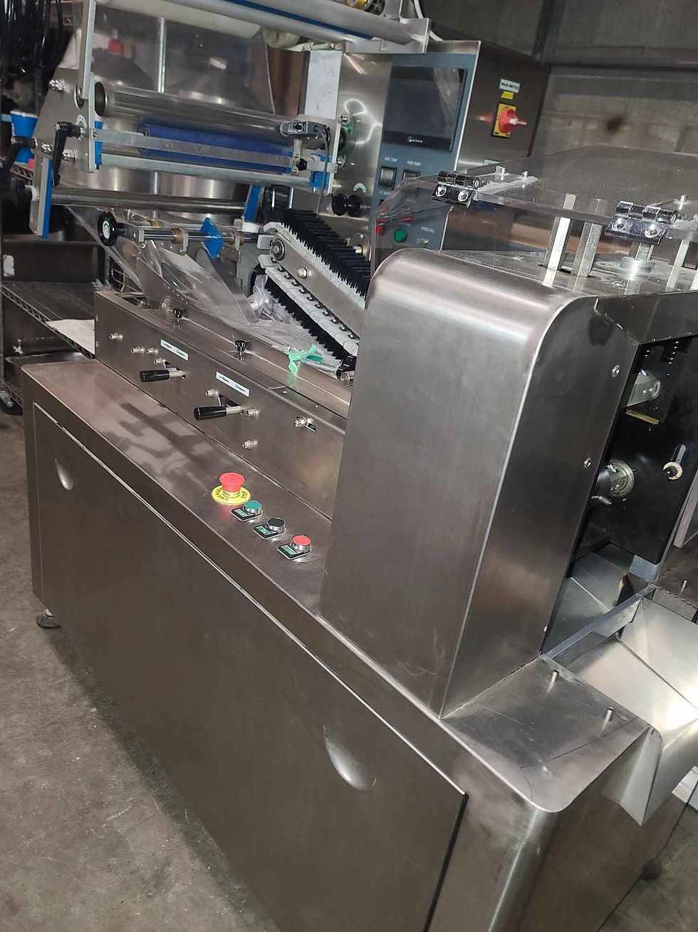Thumbnail: Flow Wrap Packaging Machine w/ Printing