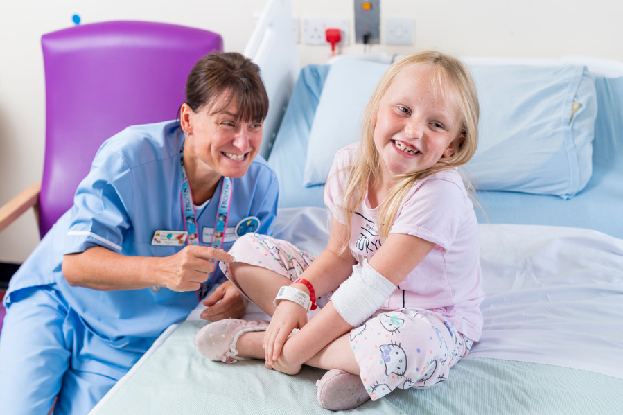 NHS Sunderland e South Tyneside - Enfermaria Infantil