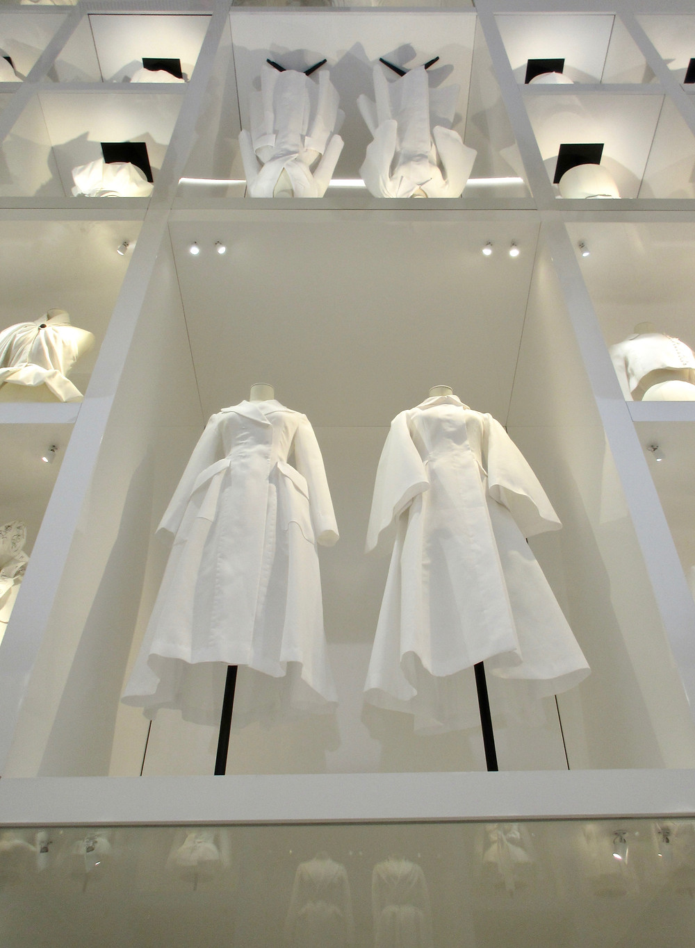 Toile Room Dior; Designer of Dreams V&A 2019