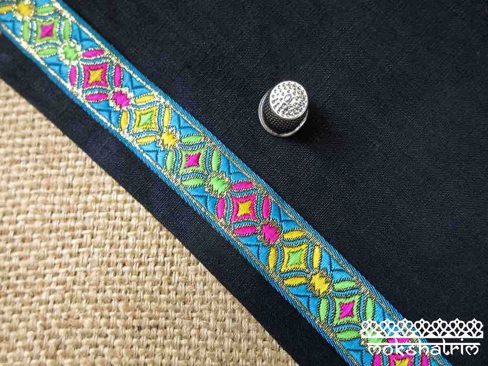 Thumbnail: Curve Geometric Jacquard Ribbon MA1924