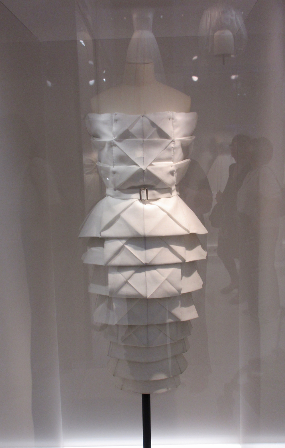 Toile Dior: Designer of Dreams V&A 2019