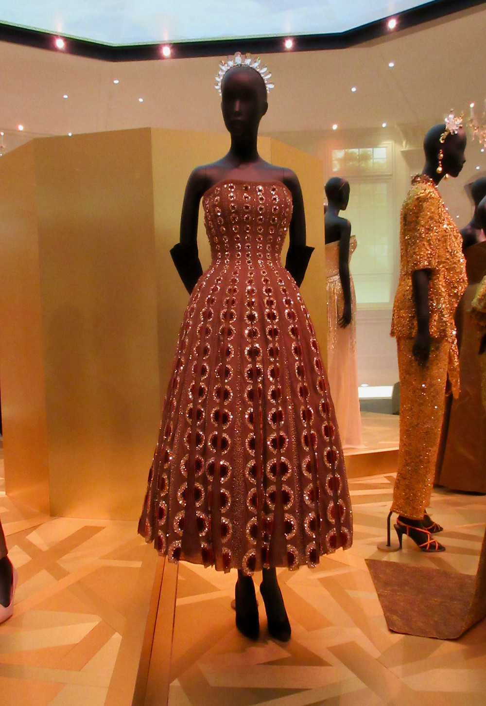 Esther Dress, Christian Dior Haute Couture Autumn/Winter 1952 Velvet and silk tulle with beads.