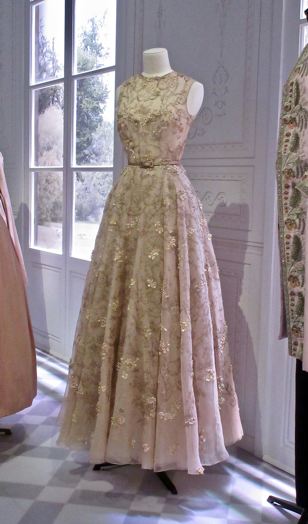 Maria Grazi Chiuri Haute Couture Autumn/Winter 2018. Silk organza and embroidery.