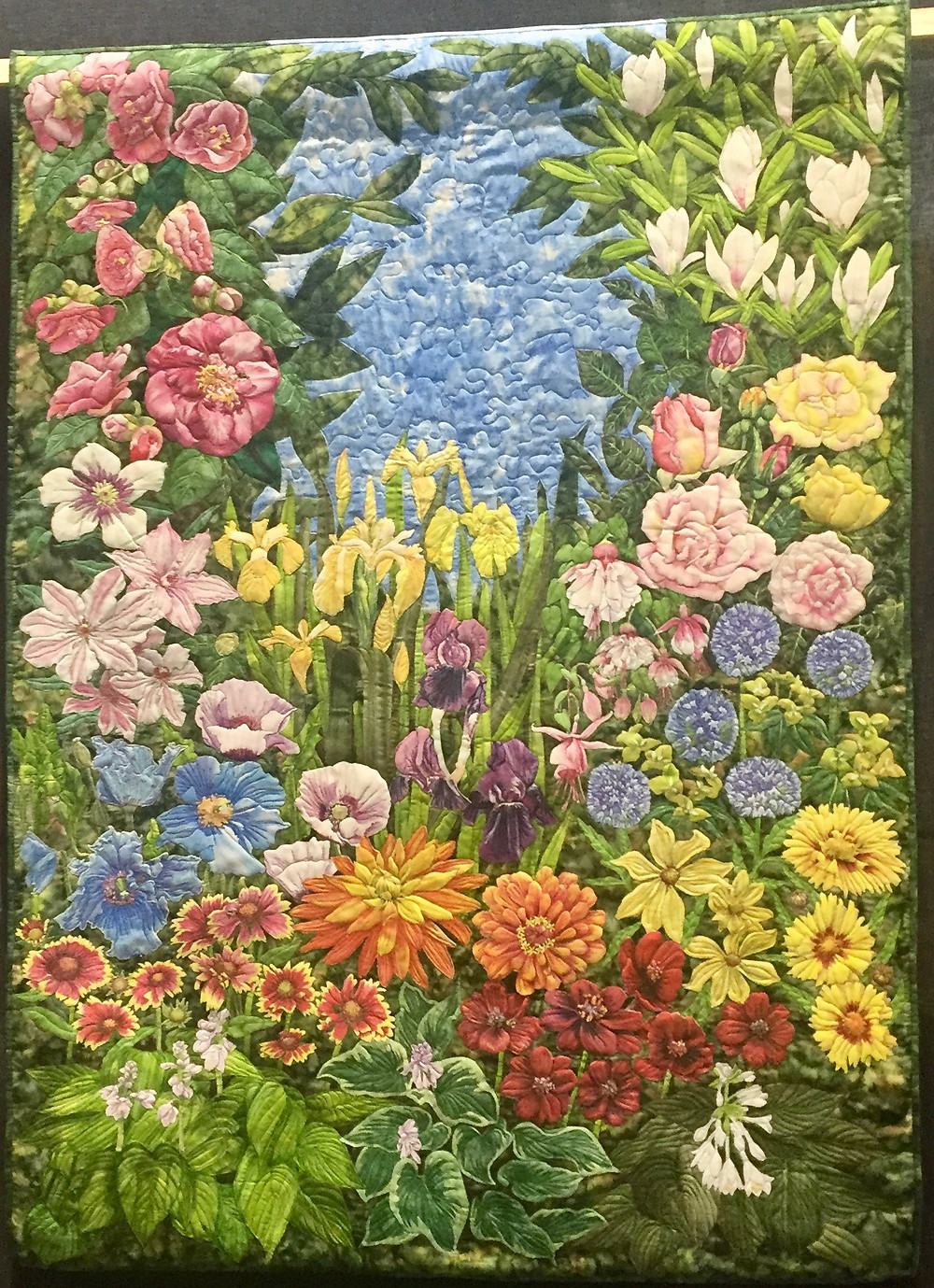 Festival of Quilts Forever Flowers by Claire Tinsley (Pictoral Quilt) Highly Recommended