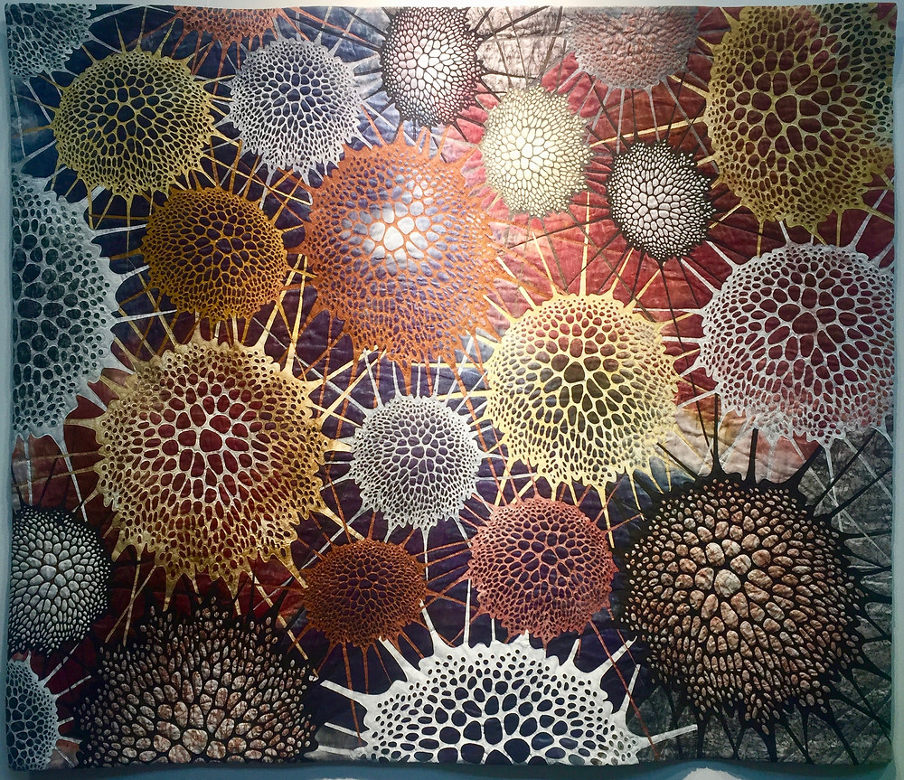 Festival of Quilts - WINNER ART QUILT - Vertex by Betty Busby
