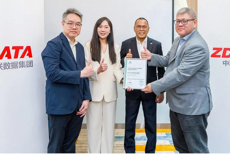 (From left) Meinhardt EPCM manager of environmental sustainability design Yap Yun Loy, GreenRE management committee and Rehda Johor deputy president Lindy Tan, state assemblyman for Kota Iskandar Datuk Pandak Ahmad and Computility Technology Sdn Bhd director Yeo Yong Hwang
