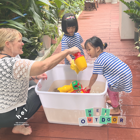 Được thành lập bởi Đại học Helsinki, trường đại học hàng đầu Phần Lan, HEI Schools Saigon Central là trường mầm non theo tiêu chuẩn Phần Lan tại TP. Hồ Chí Minh, thuộc hệ thống 40 trường trên toàn thế giới. Tại mỗi ngôi trường HEI Schools, chúng tôi luôn nỗ lực xây dựng một môi trường giáo dục mầm non cá nhân hóa, dựa trên nghiên cứu khoa học, nơi mỗi đứa trẻ được nuôi dưỡng để lớn lên trong niềm vui, sự tò mò và lòng tự tin.