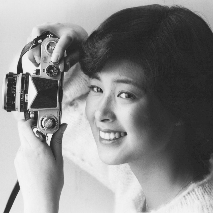 Tomoko Hoshino modeling for the fashion magazine "Soen" before her debut in 1976