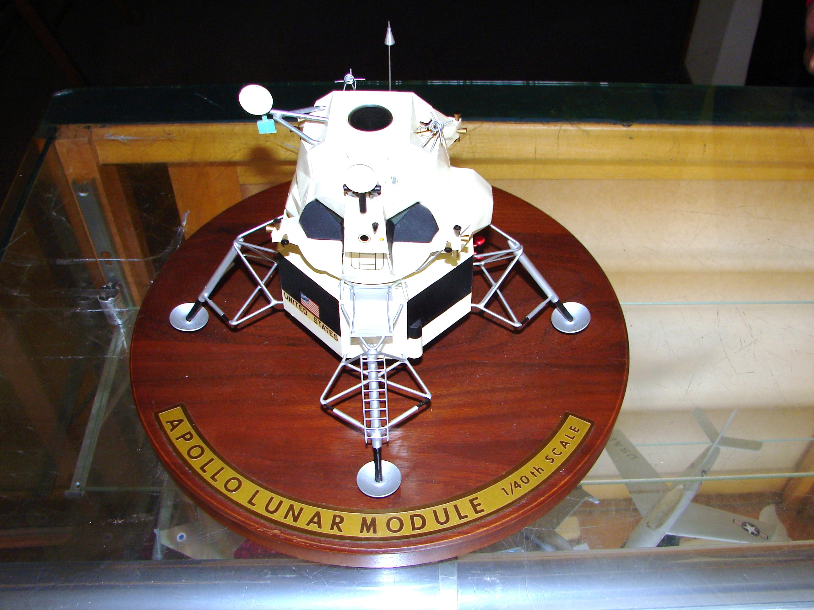 Grumman Apollo LM (2)