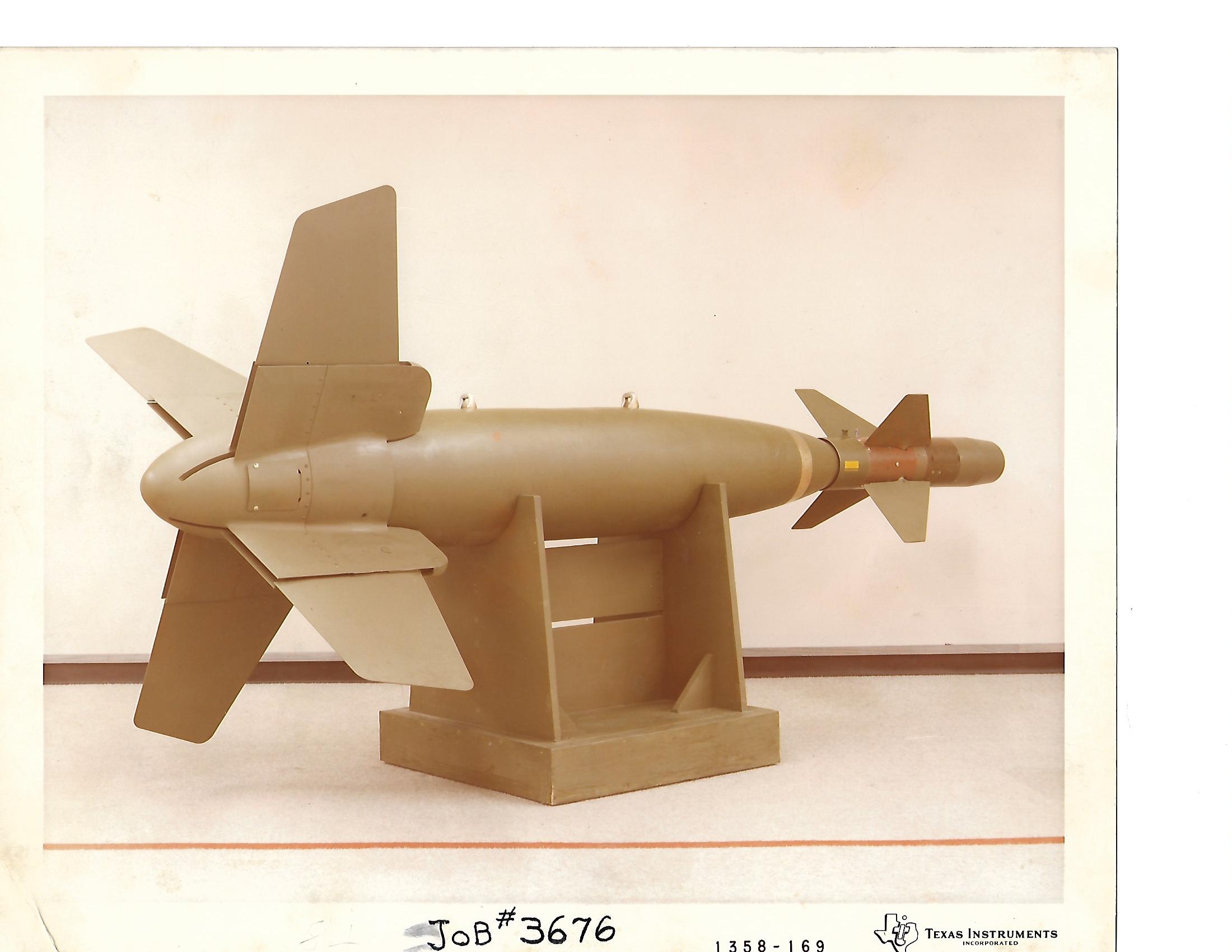 TX. Instruments GB-24 Paveway III