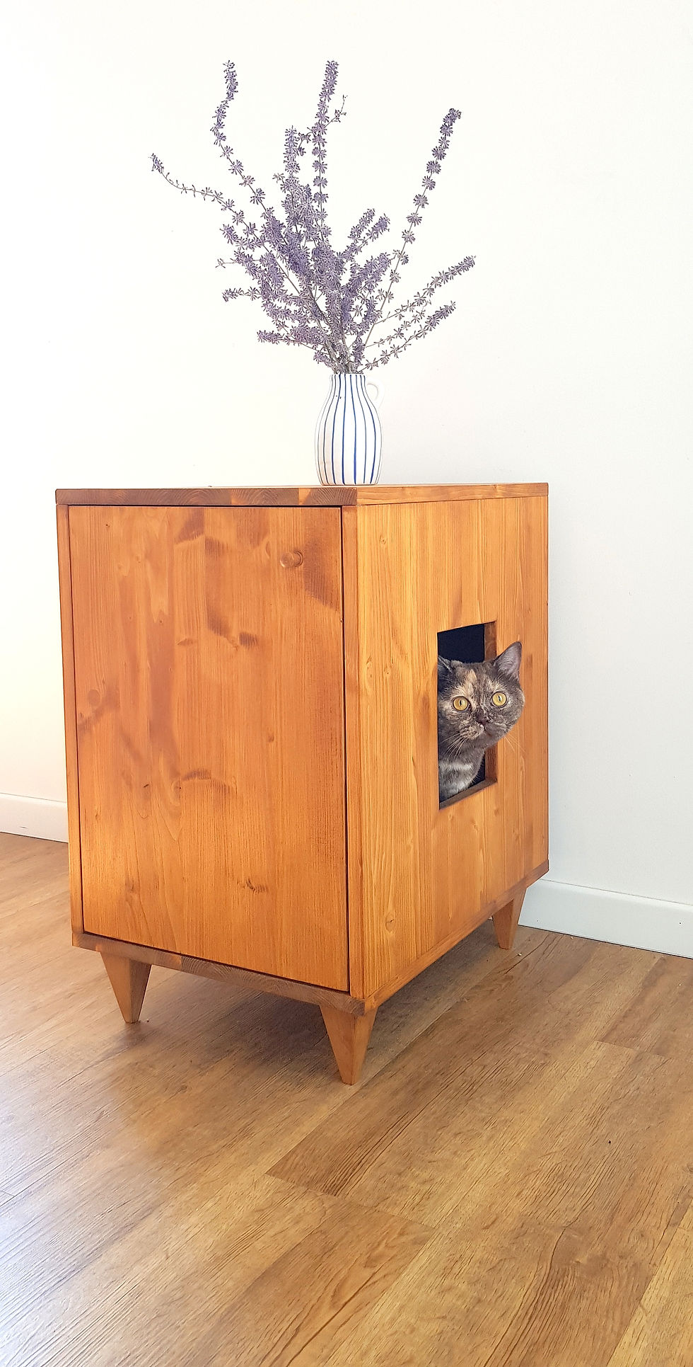 cat litter box cabinet