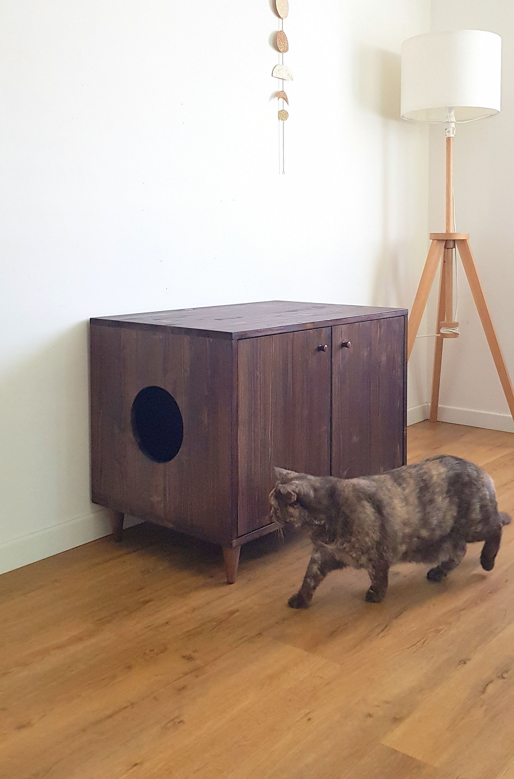cat litter box cabinet